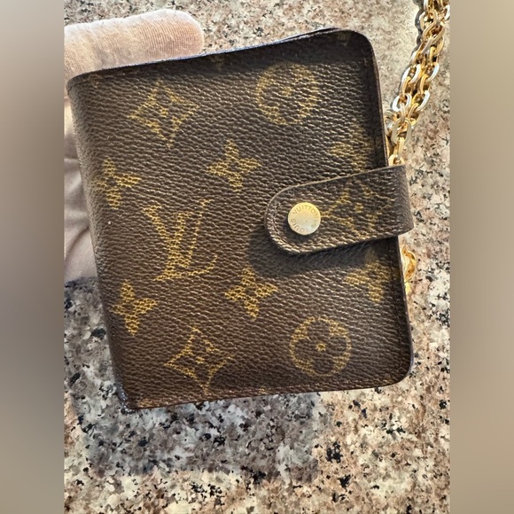 - Louis Vuitton Monogram Compact Zip Bifold Wallet/ - Picture 6 of 15
